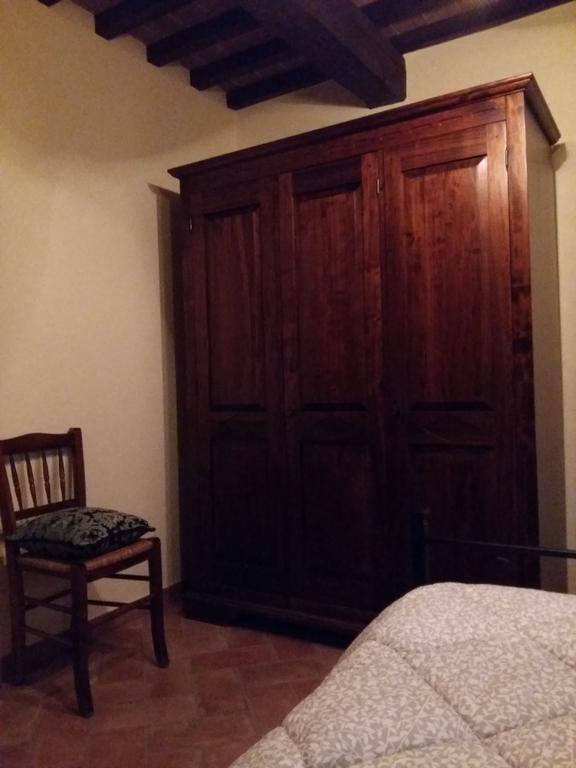 Agriturismo Il Melo Valfabbrica Ngoại thất bức ảnh